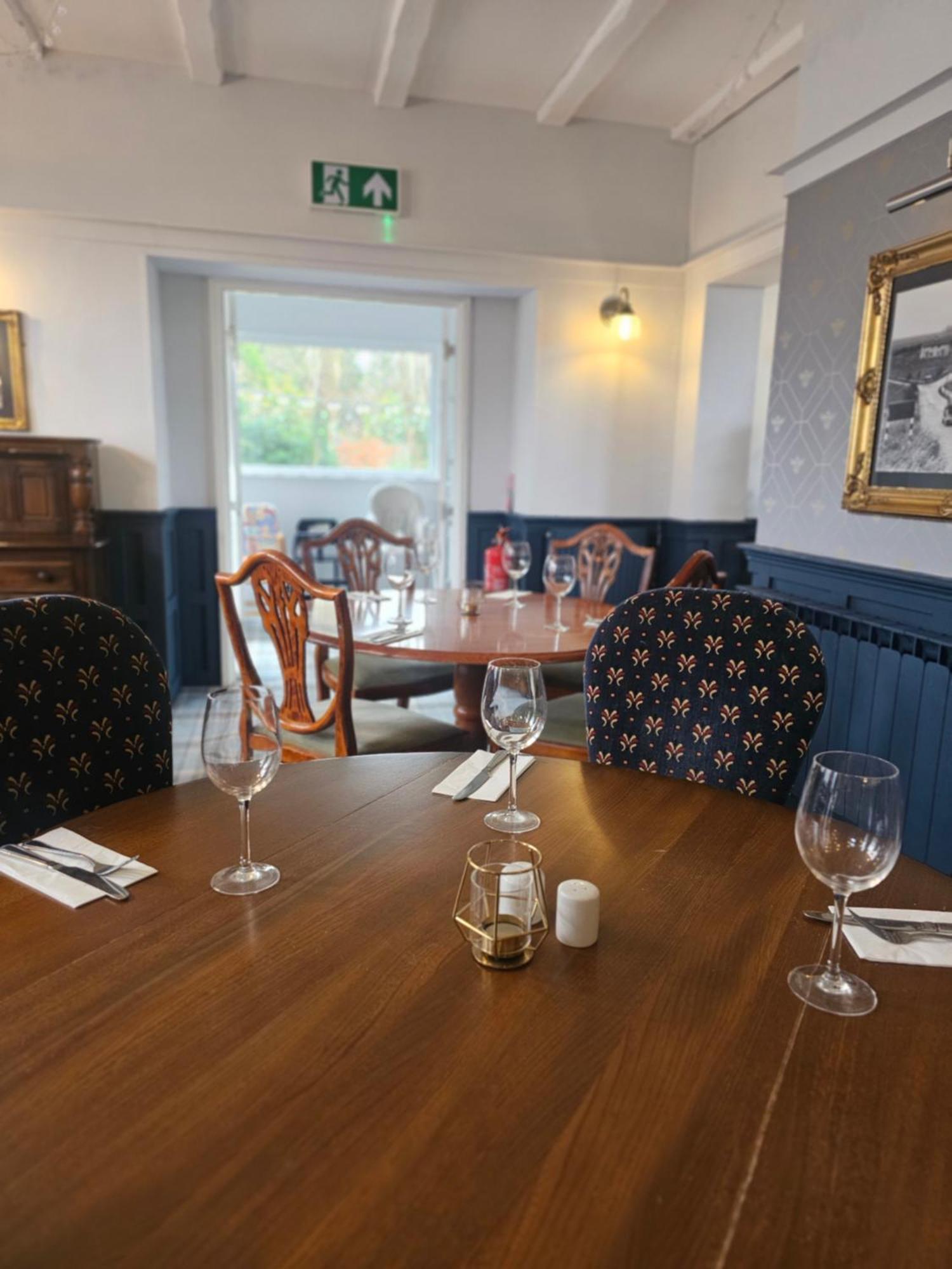 The Old Railway Hotel Porton 외부 사진