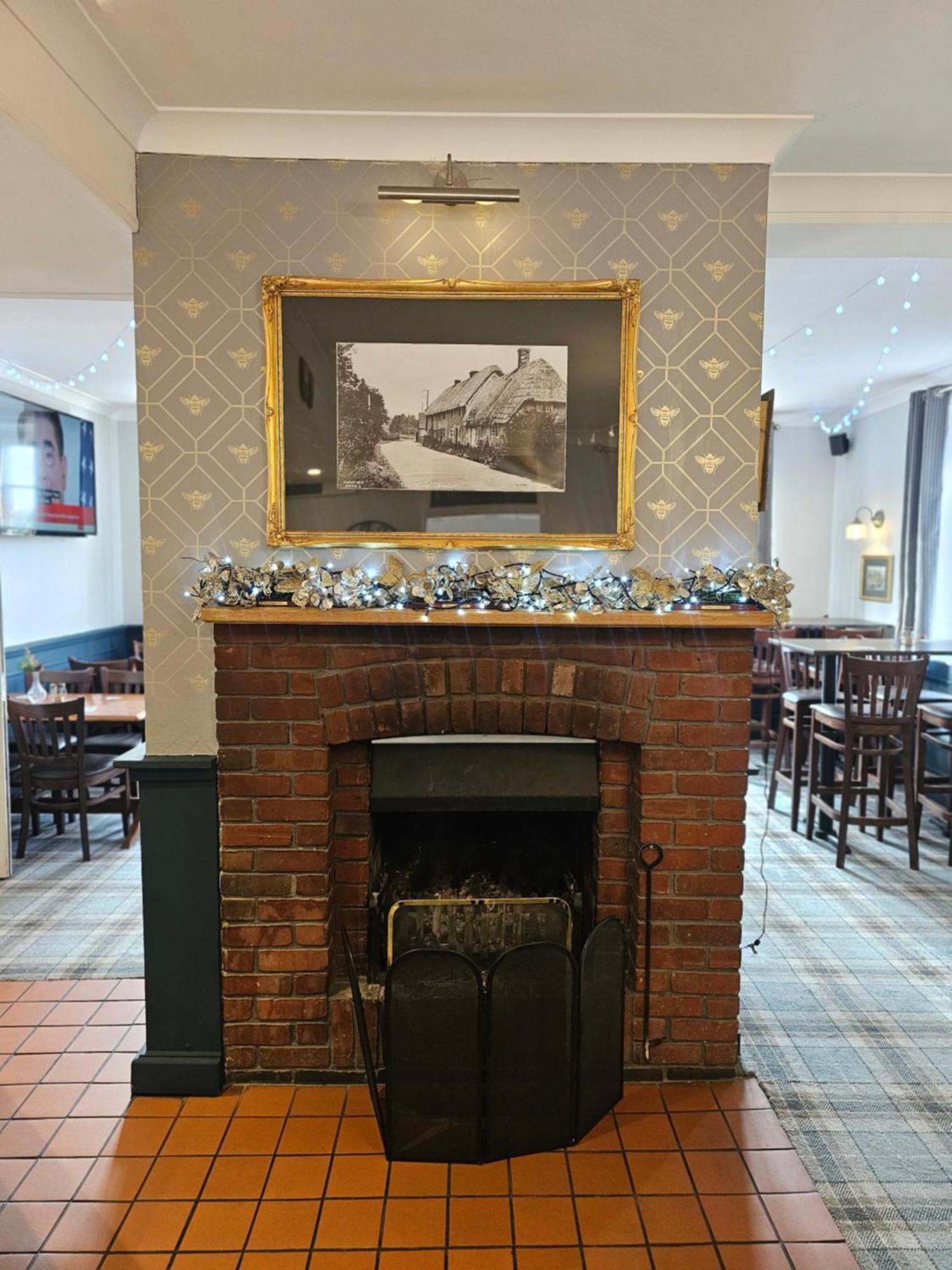 The Old Railway Hotel Porton 외부 사진
